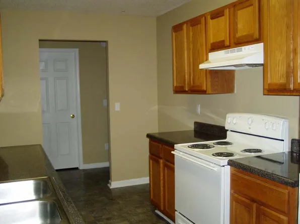 176 Pepperidge Ln, Athens, GA 30607