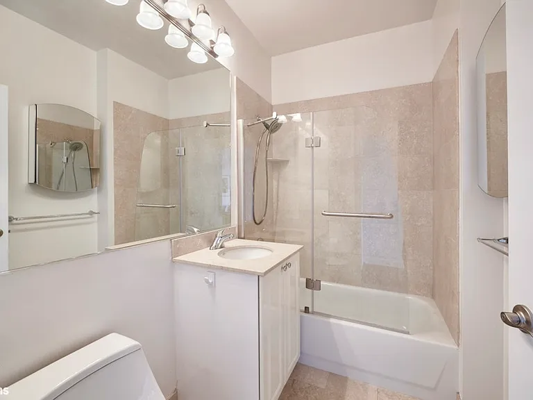 160 W 86th St #7B — Photo 8