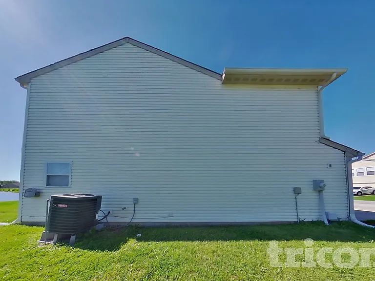 3203 Brandenburg Dr — Photo 18