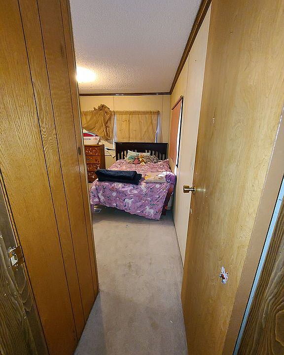 1st image of 480 S Kippen Dr SE