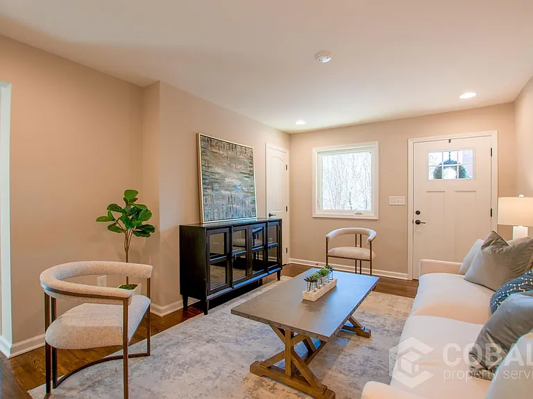 258 Forkner Dr #4 — Photo 6