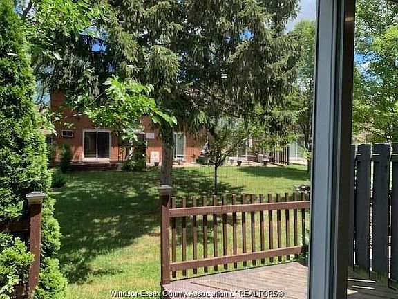 3rd image of 3000 Meadowbrook Ln #1