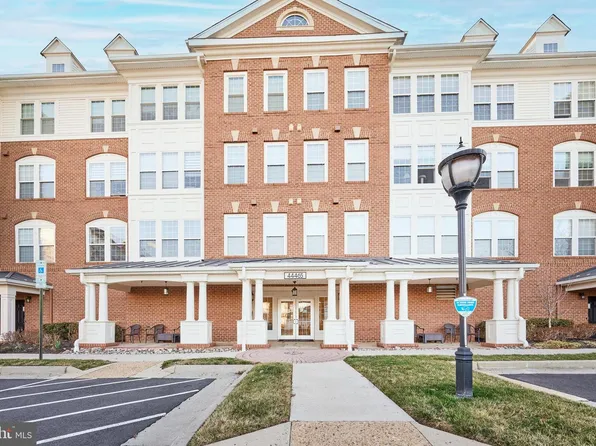 44465 Chamberlain Ter Unit 103, Ashburn, VA 20147
