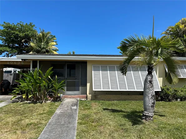 20635 Jacaranda Rd, Cutler Bay, FL 33189