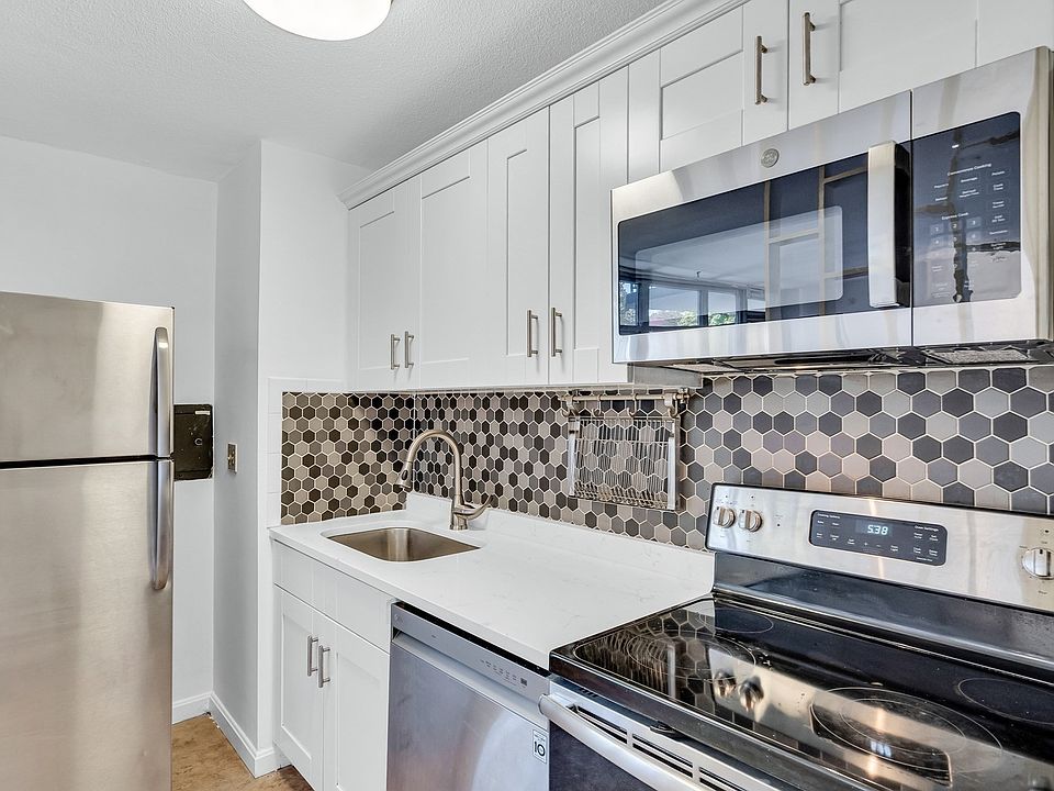 1st image of 125 Trapelo Rd APT 12