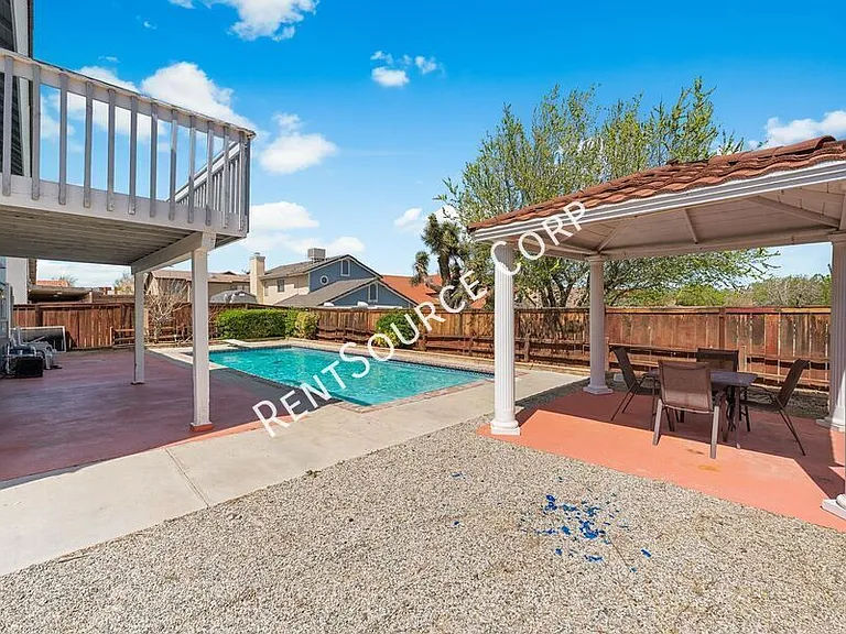 2145 W Avenue P8 — Photo 36