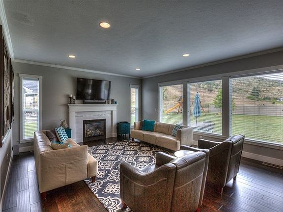 3rd image of 20326 E 6th Ln