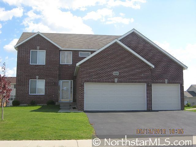 Home for Sale in Shakopee, MN $224,900
