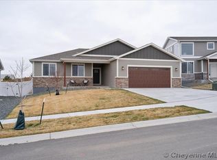 5116 Topaz Dr, Cheyenne, WY 82009