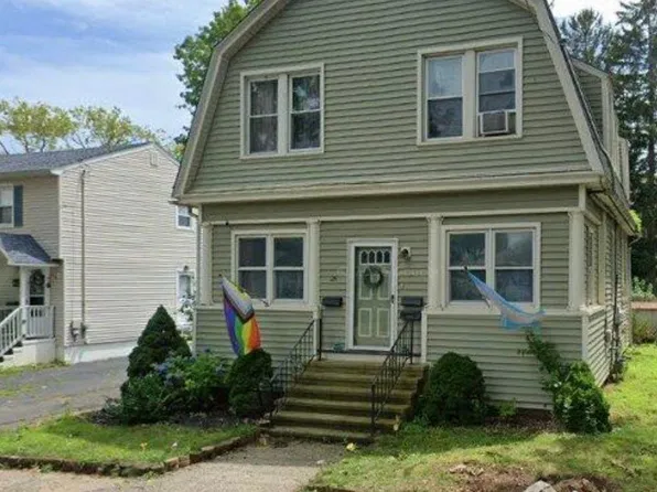 25 Shoreham Rd, New Haven, CT 06512