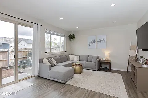 3 bed, 1532 sqft, $4,500 — Photo 4