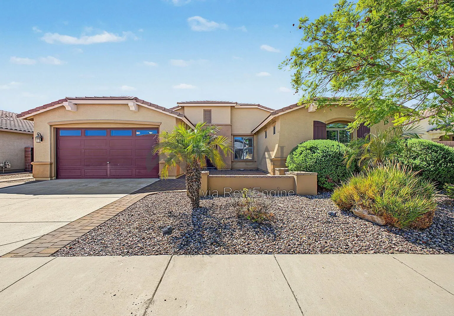 4 bed, 2.5 bath, 2696 sqft, $3,050 — Photo 1