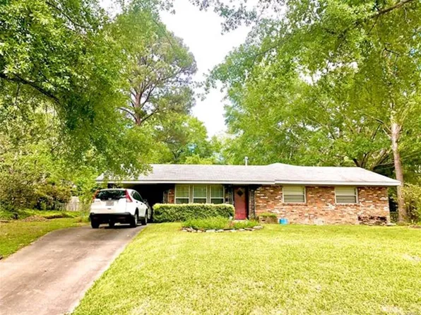 1709 Celia Ct, Montgomery, AL 36106