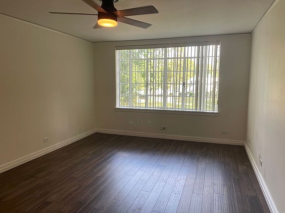 4th image of 1700 N Elm St APT O3