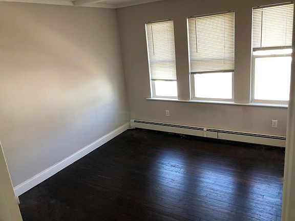 5th image of 66 Safford St #J7