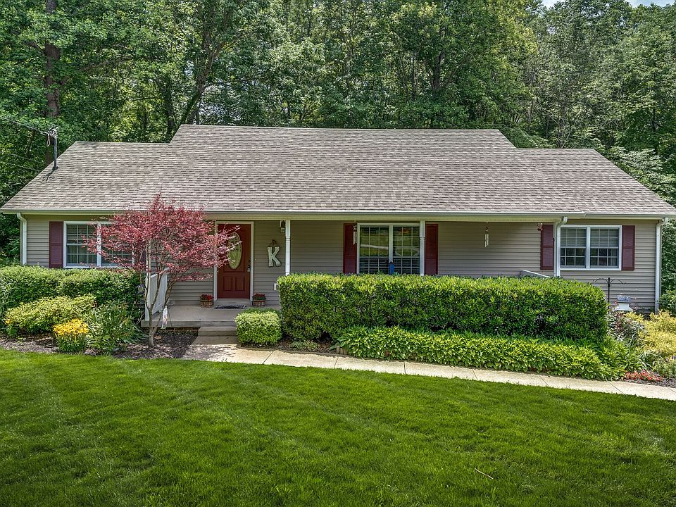 1st image of 103 Eastwood Dr