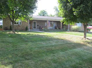 104 Forest Lawn Ave, Saint Clairsville, OH