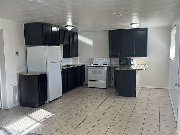 4th image of 275 N 100th St W #2