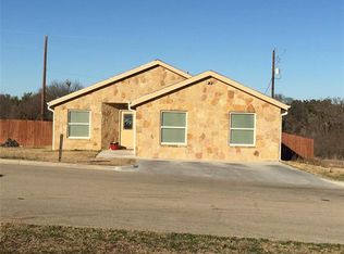 120 Burkett Dr, San Saba, TX 76877