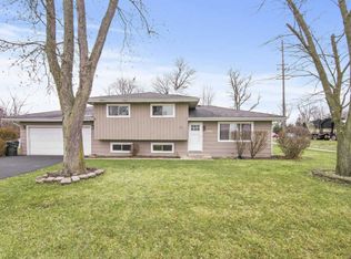 25W180 Geneva Rd, Carol Stream, IL 60188