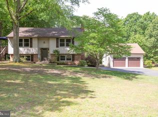 9116 Thornton Rolling Rd, Fredericksburg, VA 22408