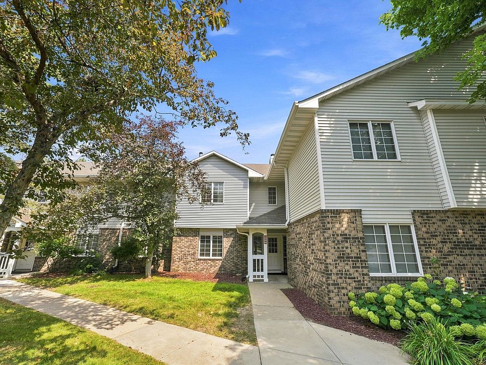 1st image of 1063 Duckwood Dr APT 102