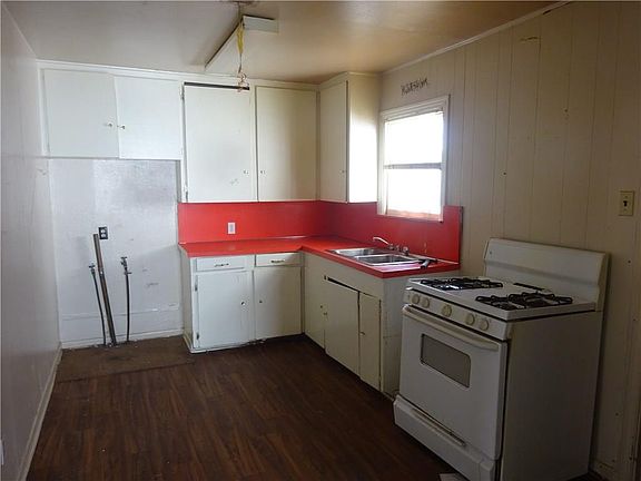 4th image of 510 E Holley St