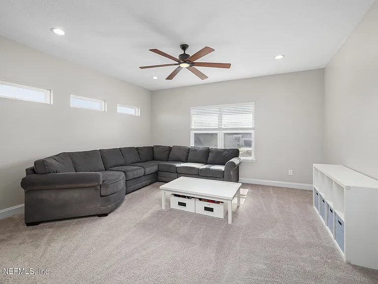 318 Windwalker Dr — Photo 49