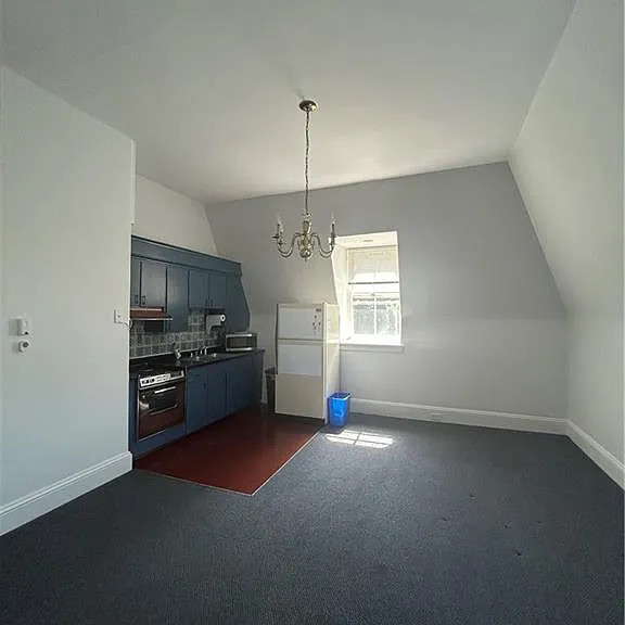 6 Sunnyside Pl #6 — Photo 2