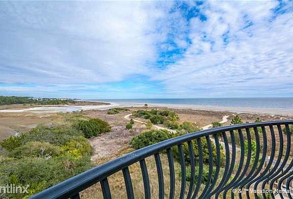 Welcome to Collier Court 4!