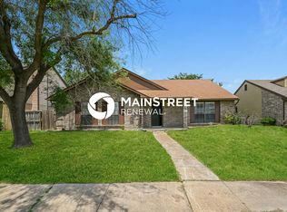 8901 Shipman St, Rowlett, TX 75088