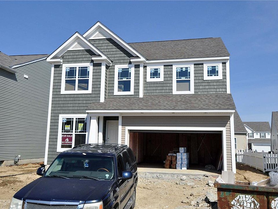 Located on 0407 in Waterford Park in Columbus, OH