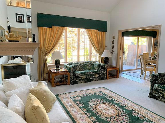 4th image of 1024 Claremont Dr