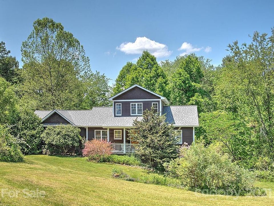 2nd image of 63 Ayers Rd