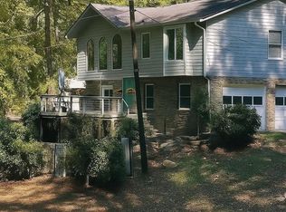 5421 Burdette Rd SE, Mableton, GA 30126