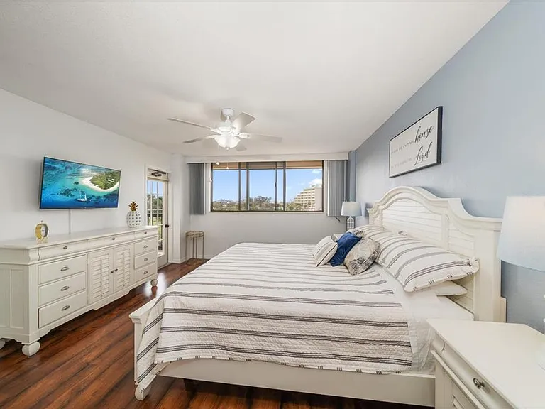 11730 Shipwatch Dr #305 — Photo 11