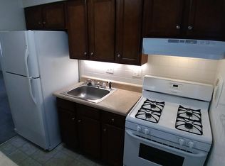 238 Solon Dr APT A, Ballwin, MO 63021