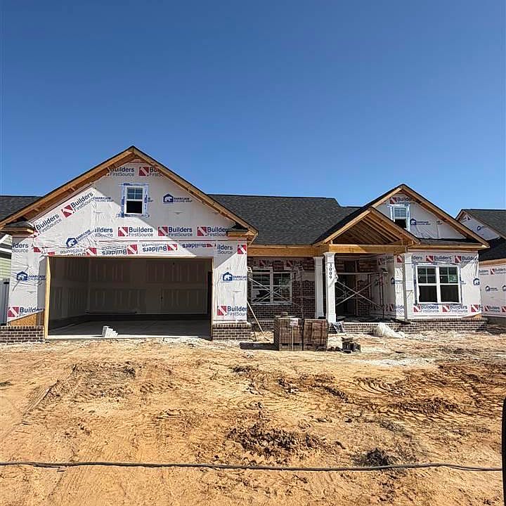 1st image of 3009 Fincher Dr