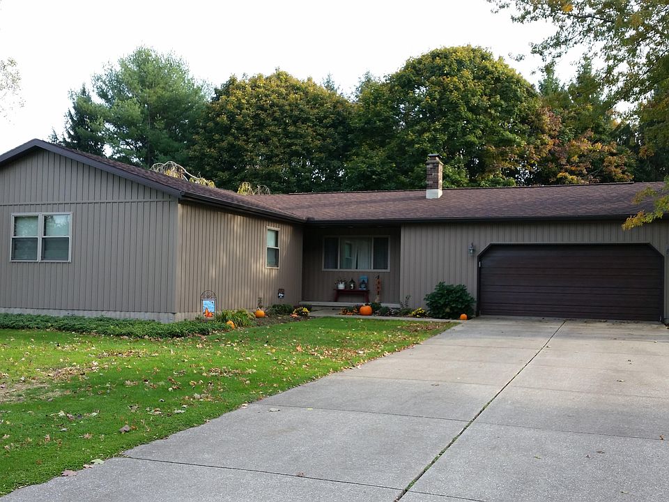 1st image of 5707 Brewster Ln