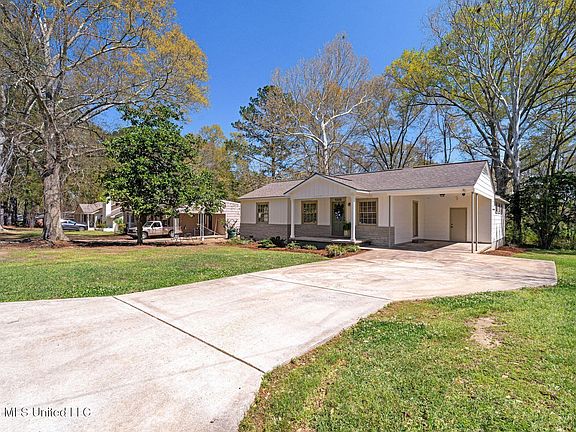 4th image of 1005 S Jackson Street Ext