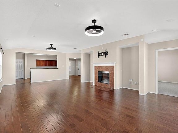 5th image of 5953 Snow Creek Dr #5953