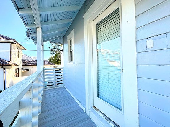 3rd image of 518 Lake Ave #1/2