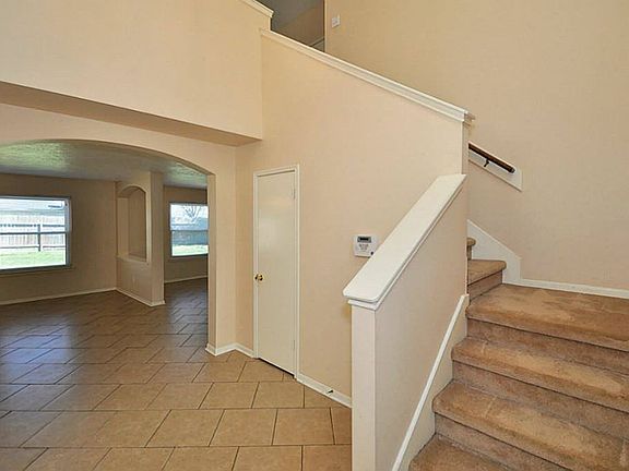 3rd image of 22506 Townhall Ct