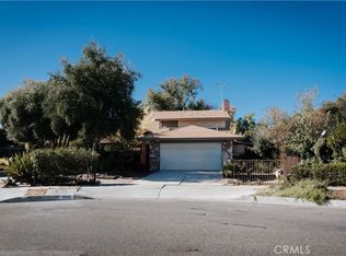 988 Carolyn Ct, Colton, CA 92324