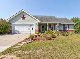 715 Grand Ave, Beattyville, KY 41311