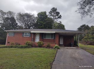 2900 McNutt Ave, Maryville, TN 37804