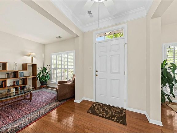 5th image of 2132 Summerwood Dr