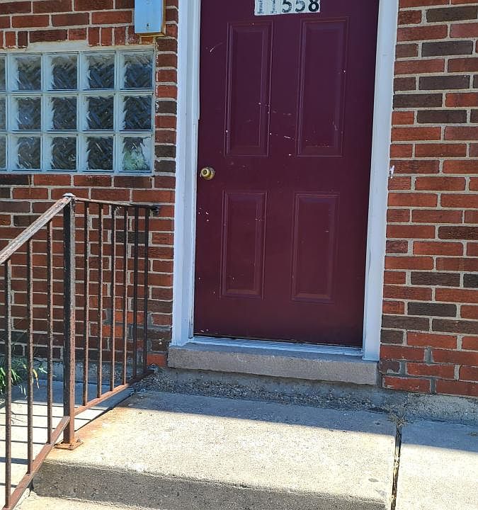 1st image of 11558 La Salle Blvd APT 2