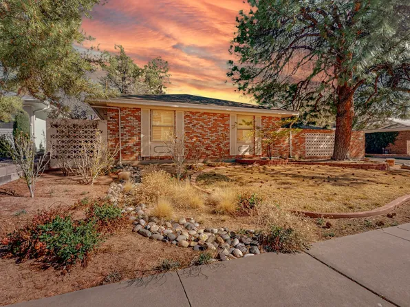 7716 Pickard Ave NE, Albuquerque, NM 87110