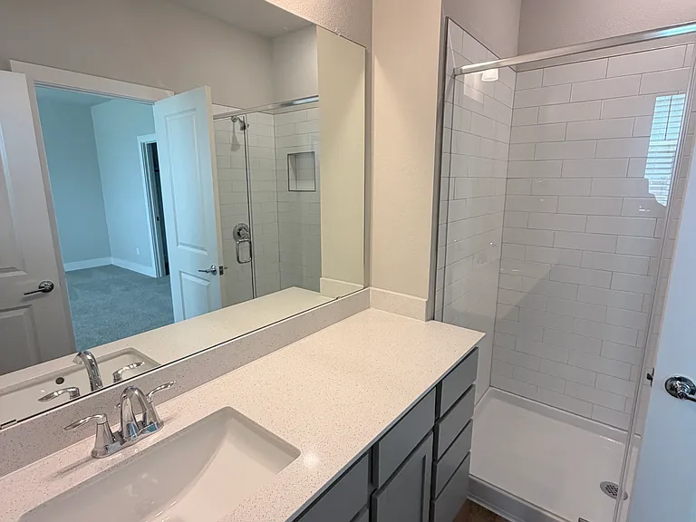 219 Pinnacle Ln — Photo 11